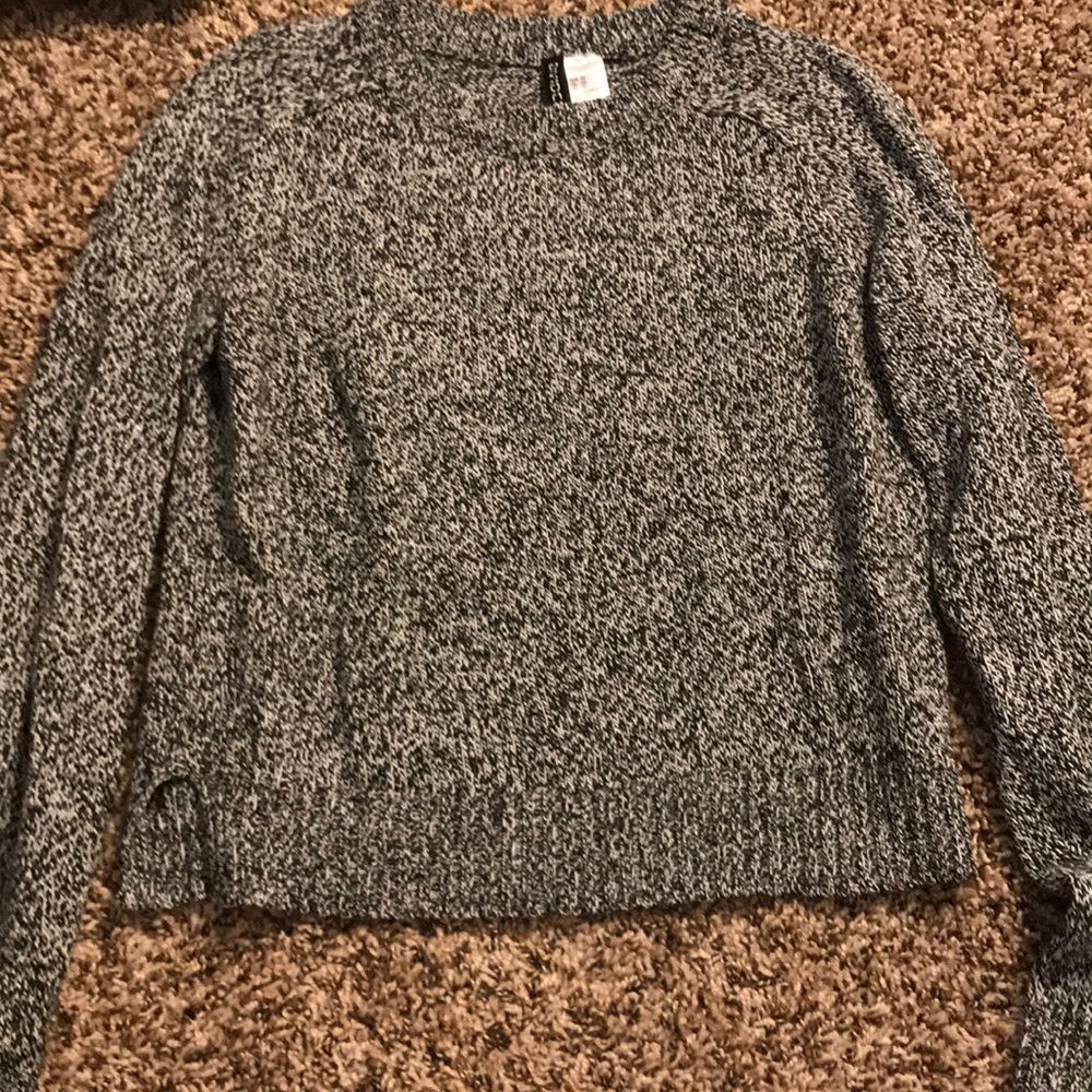 H&M Sweater